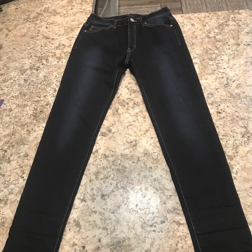Ladies jeggings by Kancan